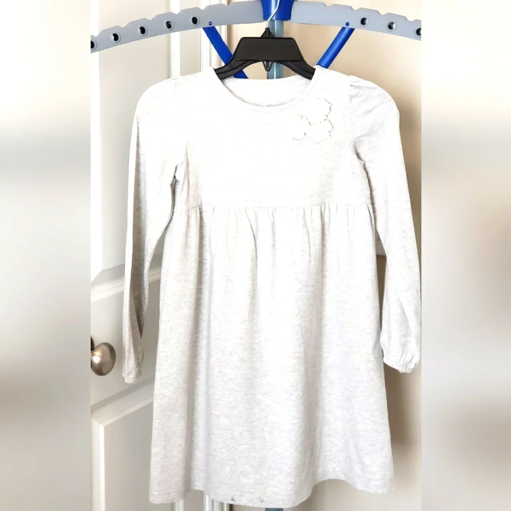 OshKosh B'gosh Girl's Dress with 3 White Flowers Size 10